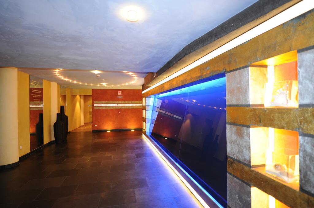 Hotel Vier Jahreszeiten Silandro Extérieur photo