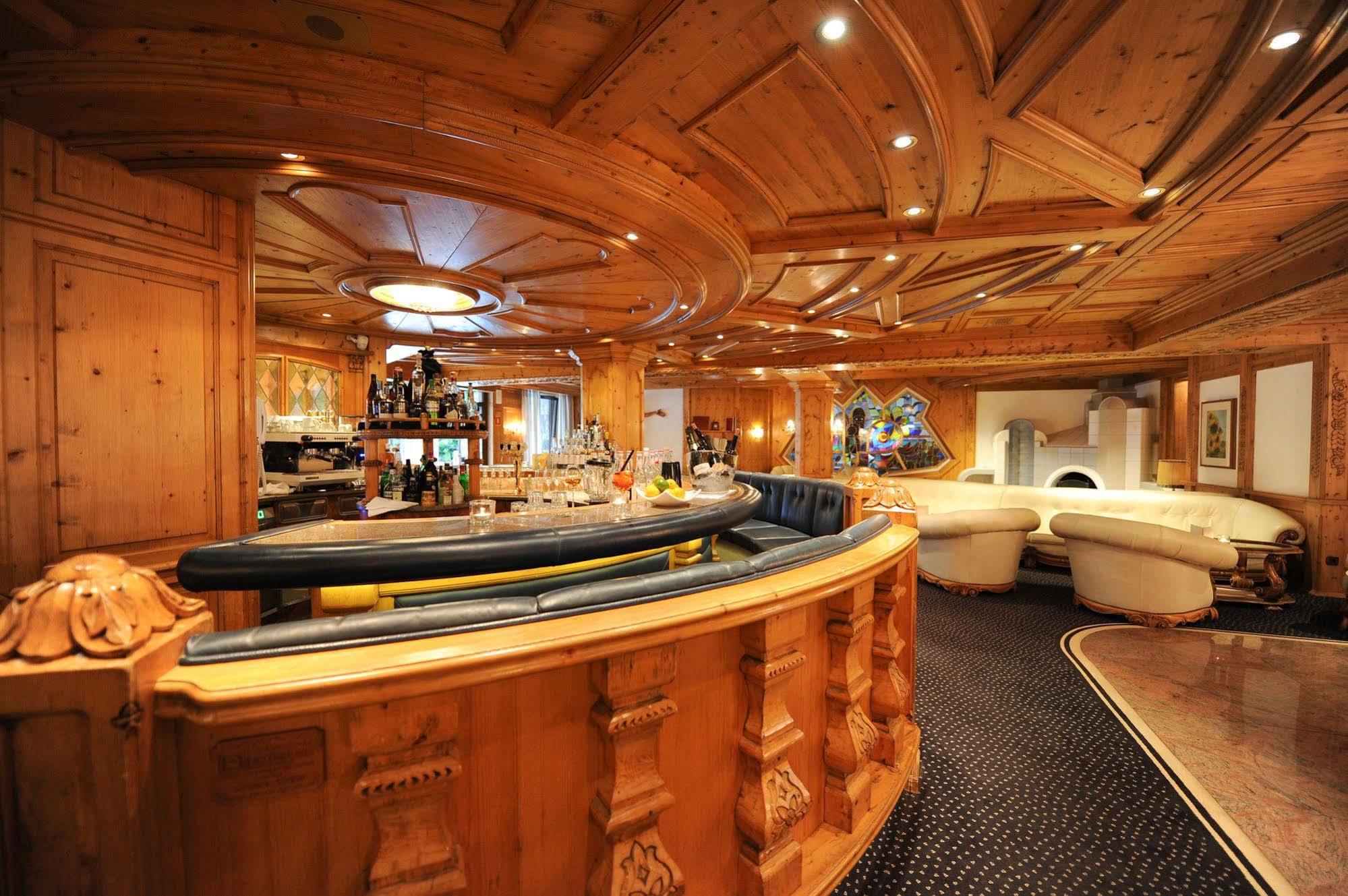 Hotel Vier Jahreszeiten Silandro Extérieur photo